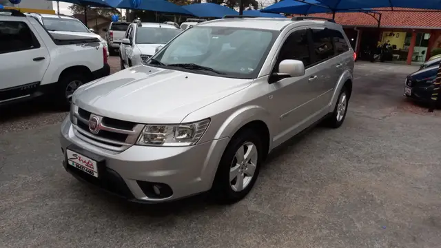 Carro Fiat Freemont 2012 2.4 16V Precision (Aut)