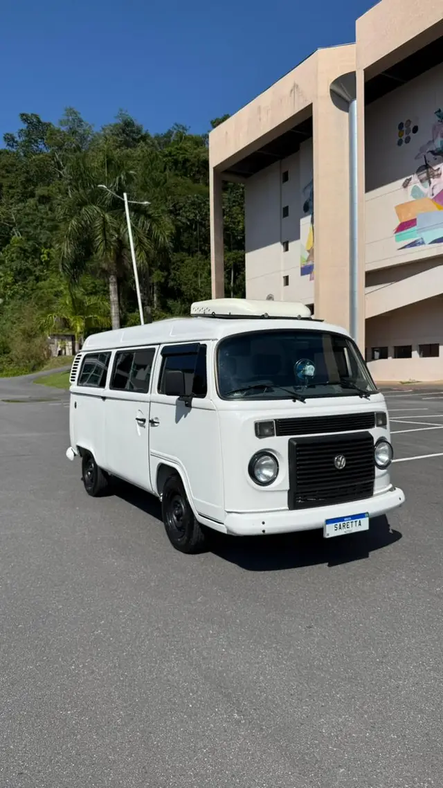 Carro Volkswagen Kombi Furgão 2008 1.4 (Flex)