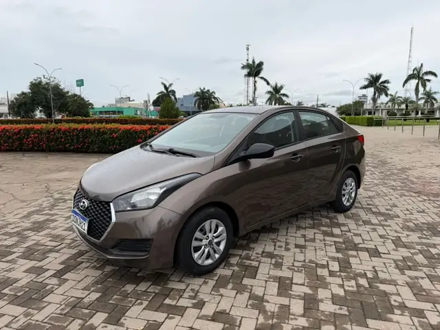 Carro Hyundai HB20S 2019 1.0 Comfort Plus (Flex)