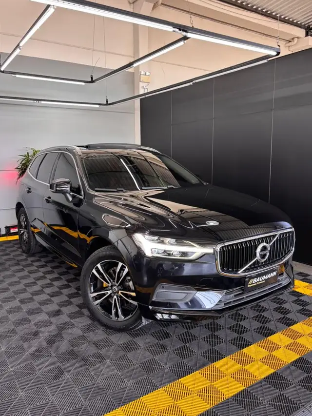 Carro Volvo XC60 2019 2.0 T5 Momentum AWD