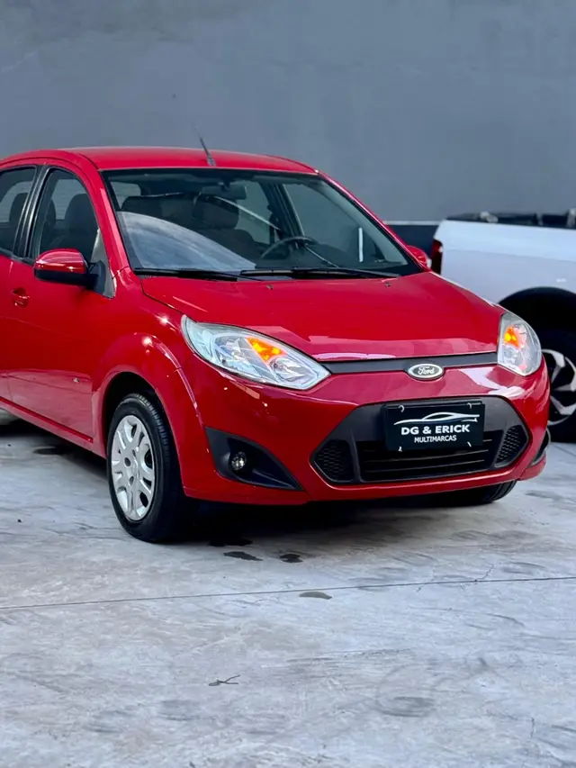 Carro Ford Fiesta Hatch 2014 1.6