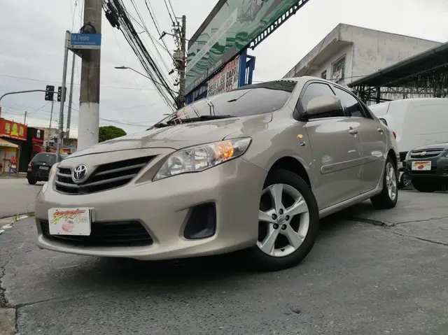 Carro Toyota Corolla 2014 Sedan 1.8 Dual VVT-i GLI (aut) (flex)