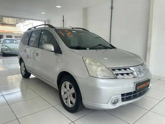 Carro Nissan Grand Livina 2012 SL 1.8 16V (flex) (aut)