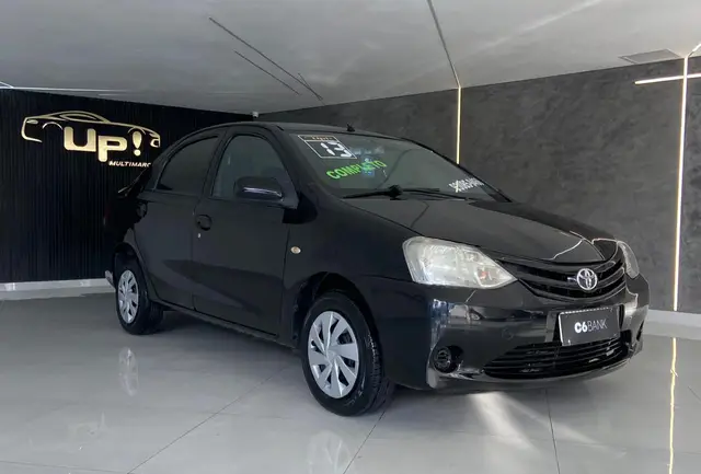 Carro Toyota Etios 2013 XLS 1.5 (Flex)