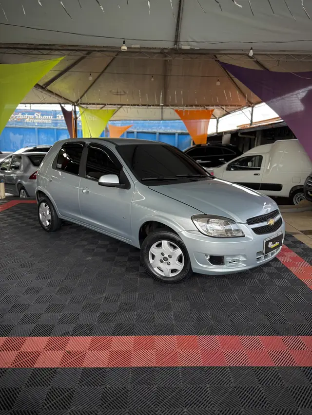 Carro Chevrolet Celta 2012 LT 1.0 (Flex)