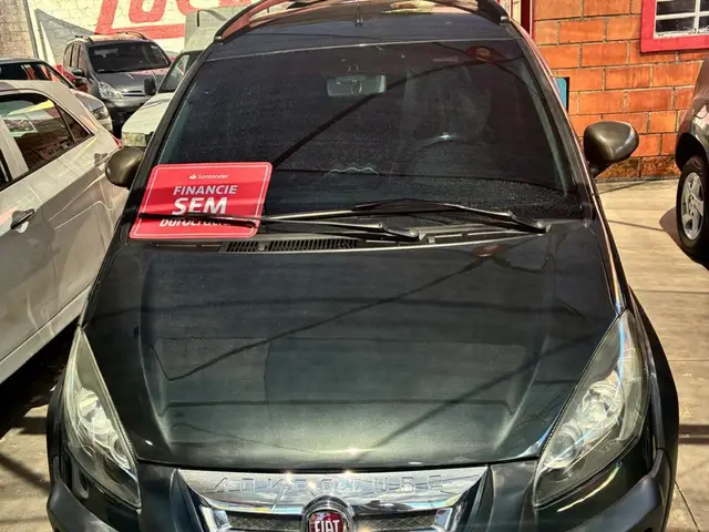 Carro Fiat Idea 2011 Adventure 1.8 16V E.TorQ Dualogic (Flex)