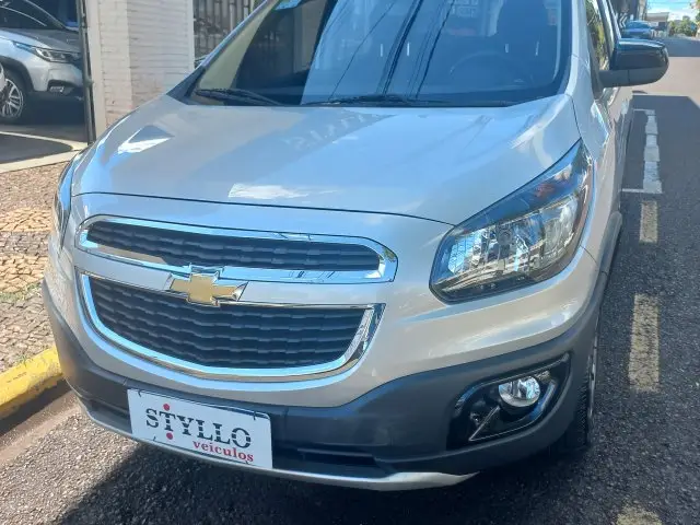 Carro Chevrolet Spin 2018 Activ 1.8 (Flex) (Aut)