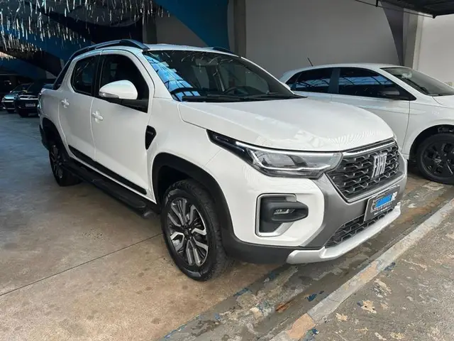 Carro Fiat Strada 2024 Ranch 1.0 Turbo