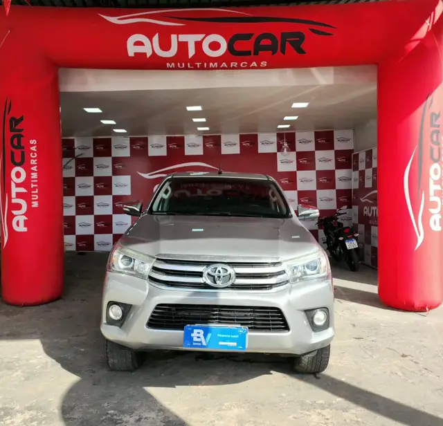 Carro Toyota Hilux Cabine Dupla 2017 Hilux 2.8 16v TDI SRV CD 4x4 (Aut)