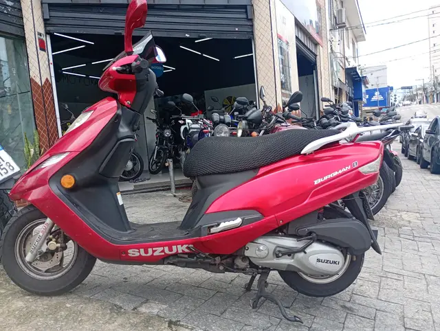 Moto Suzuki Burgman 2013 125i