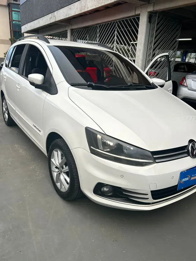 Carro Volkswagen SpaceFox 2016 1.6 VHT Comfortline (Flex)