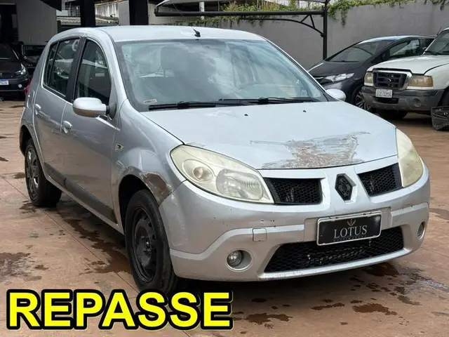 Carro Renault Sandero 2009 Privilège 1.6 16V (flex)