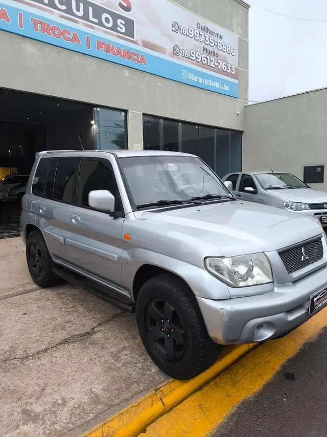 Carro Mitsubishi Pajero TR4 2006 2.0 16V Long Range (aut)