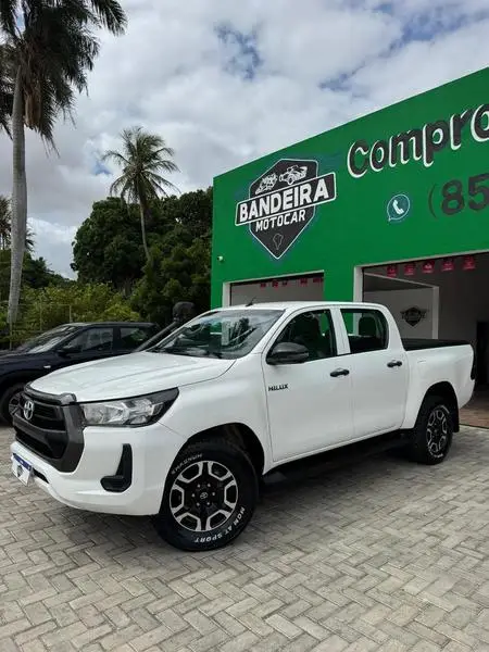 Carro Toyota Hilux Cabine Dupla 2022 SRX Limited 4x4 2.8 Diesel
