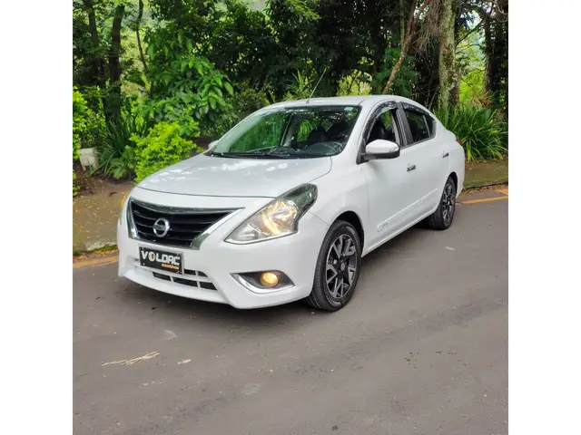 Carro Nissan Versa 2017 1.6 16V SL FlexStart (Flex)