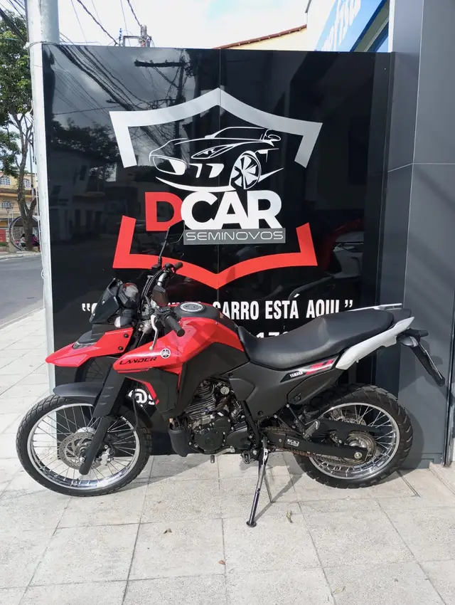 Moto Yamaha XTZ 250 Lander 2025 Connected