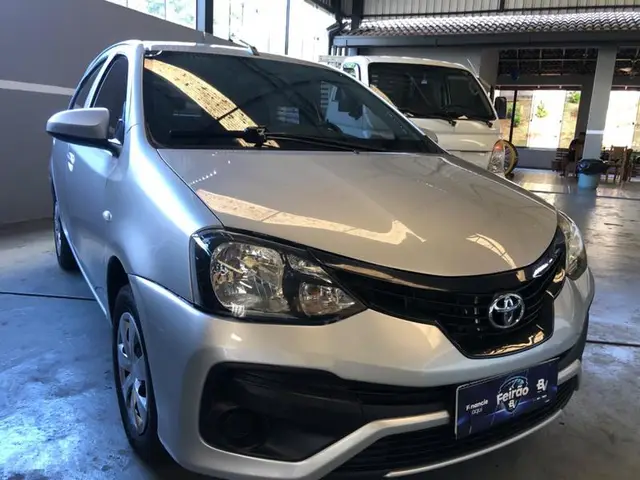 Carro Toyota Etios 2020 X 1.3 (Flex)