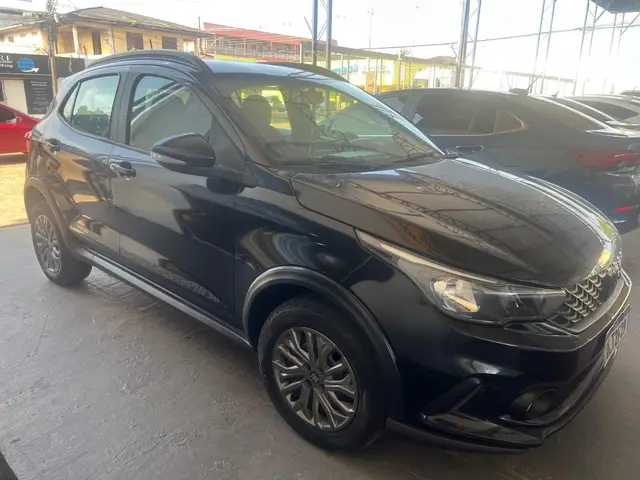 Carro Fiat Argo 2021 Trekking 1.3 (Flex)