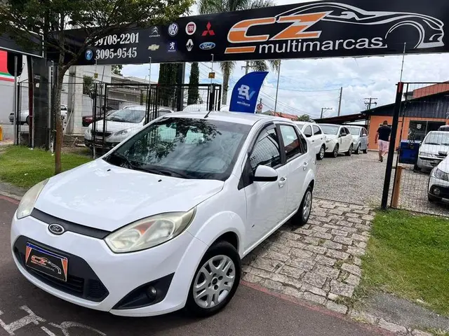 Carro Ford Fiesta Sedan 2014 SE 1.6 Rocam (Flex)