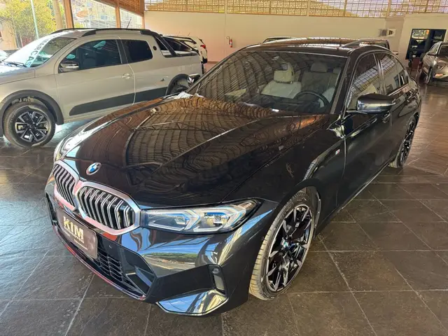 Carro BMW 320i 2025 M Sport 2.0 Turbo (Aut.)