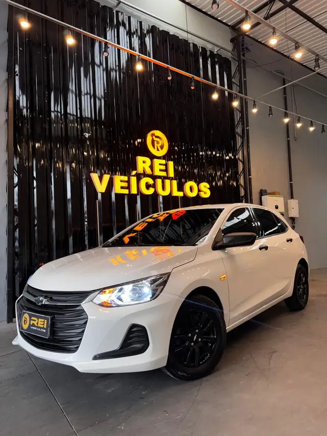 Carro Chevrolet Onix 2022 1.0 (Flex)
