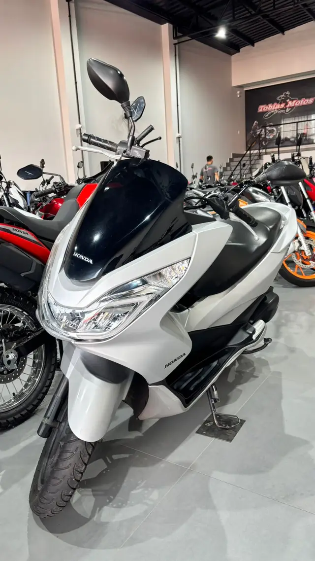 Moto Honda PCX 150 2018 DLX
