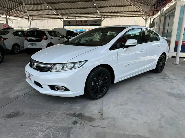 Carro Honda Civic 2014 New  LXR 2.0 i-VTEC (Aut) (Flex)