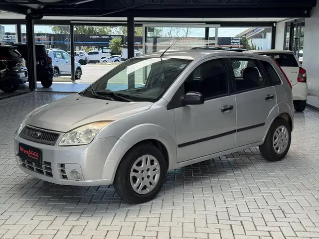 Carro Ford Fiesta Hatch 2008 1.0 (Flex)