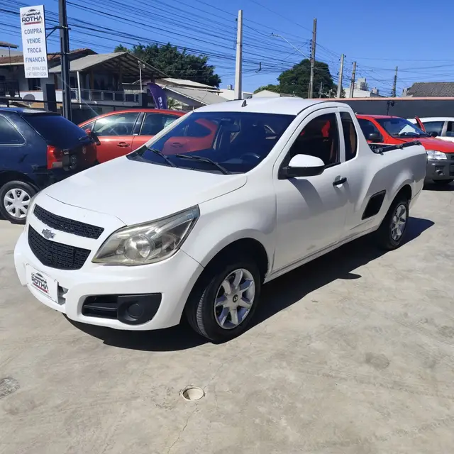 Carro Chevrolet Montana 2015 LS 1.4 (Flex)