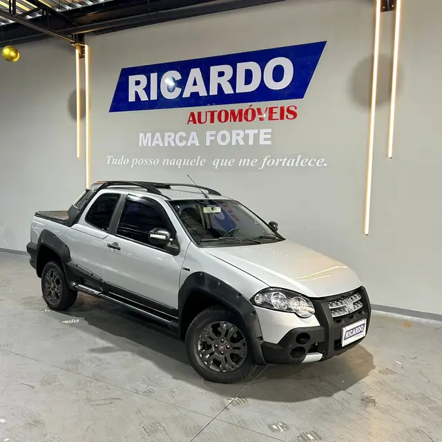 Carro Fiat Strada 2011 Adventure 1.8 16V (Flex) (Cabine Dupla)