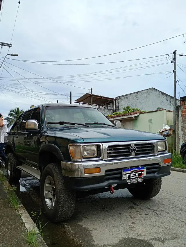 Carro Toyota Hilux Cabine Dupla 2000 Hilux SR5 4x4 2.8 (cab. dupla)