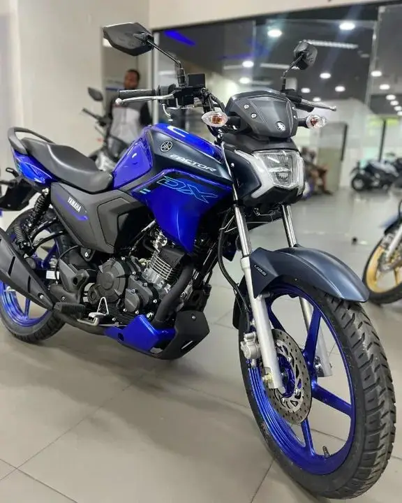 Moto Yamaha YBR 150 Factor 2025 DX