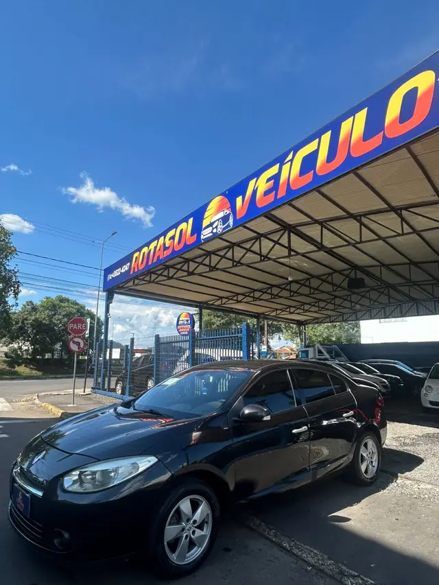 Carro Renault Fluence 2013 2.0 16V Dynamique (Aut) (Flex)