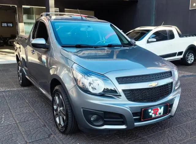 Carro Chevrolet Montana 2019 Sport 1.4 (Flex)