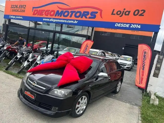 Carro Chevrolet Astra Hatch 2011 Advantage 2.0 (Flex) (Aut)