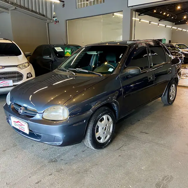 Carro Chevrolet Classic 2008 Corsa Sedan  Life 1.0 VHC (Flex)
