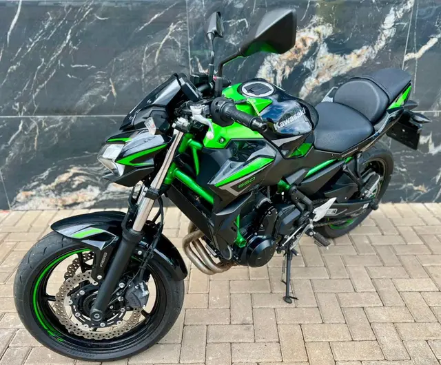 Moto Kawasaki Z 650 2022 SE ABS