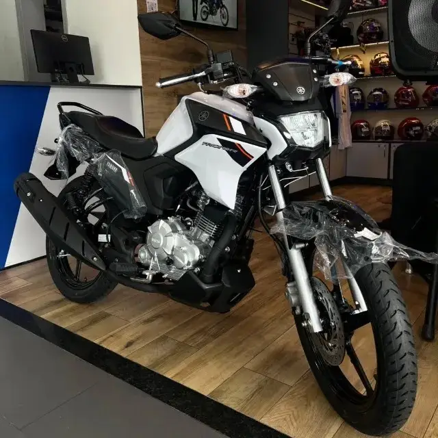 Moto Yamaha YBR 150 Factor 2025 ED