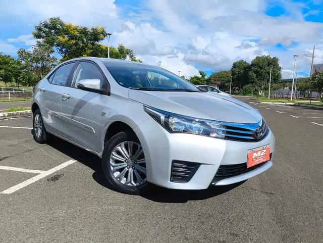 Carro Toyota Corolla 2016 1.8 GLi (Aut.)