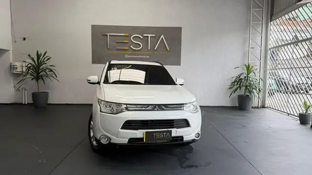 Carro Mitsubishi Outlander 2015 2.0 16V CVT