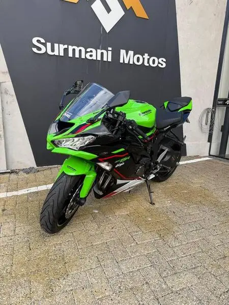Moto Kawasaki Ninja 2022 ZX-6R