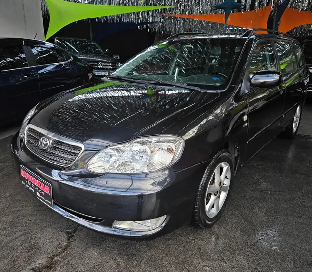 Carro Toyota Fielder 2005 1.8 16V (aut)
