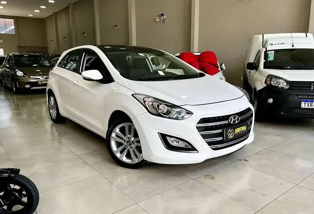 Carro Hyundai i30 2016 I30 1.8 16V MPI (Básico+Teto)