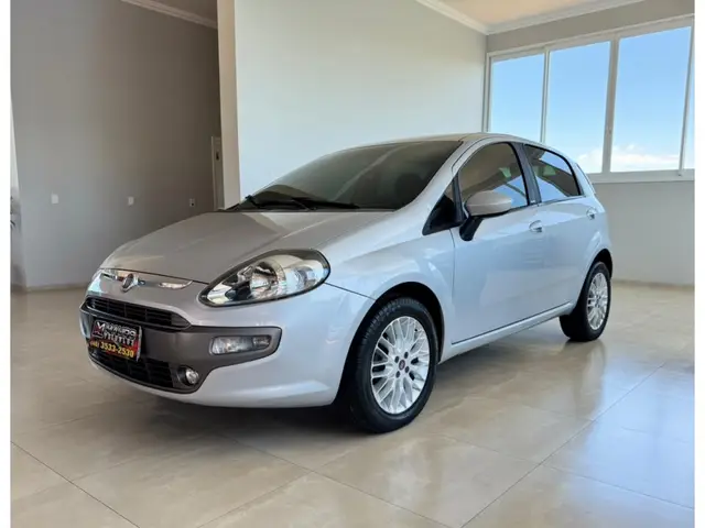 Carro Fiat Punto 2013 Essence 1.6 16V (Flex)