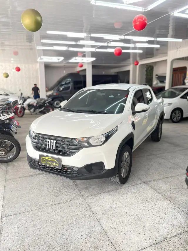 Carro Fiat Strada 2023 Freedom 1.3 CD (Flex)