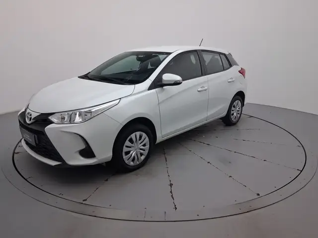 Carro Toyota Yaris Sedan 2023 XL 1.5 (Flex) (Aut)
