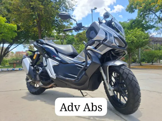 Moto Honda ADV 2023 ABS