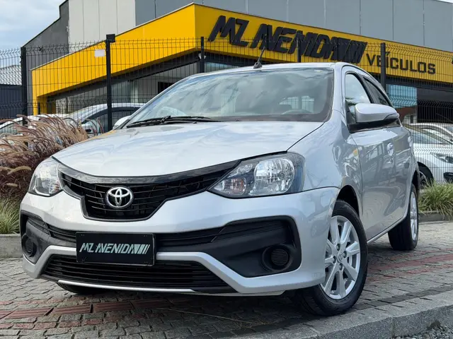Carro Toyota Etios 2020 X Plus 1.5 (Flex)