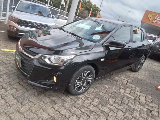 Carro Chevrolet Onix Plus 2025 LT 1.0