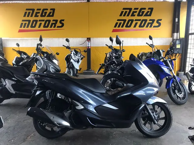 Moto Honda PCX 150 2020 DLX
